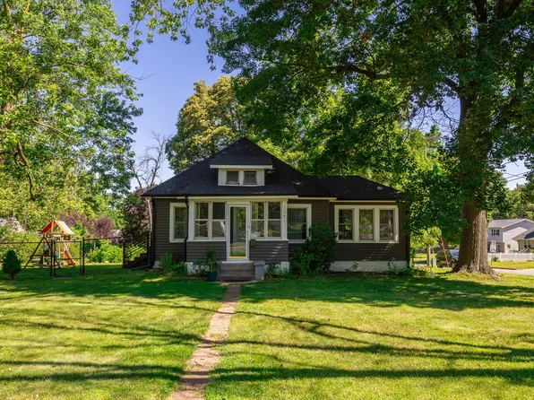 3801 Adams Ave, Des Moines, IA 50310