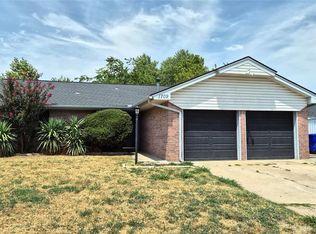 1709 Sandalwood Dr, Norman, OK 73071