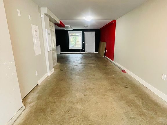3rd image of 14499 64th Ave #30