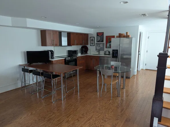 908 Princess St #1, Alexandria, VA 22314