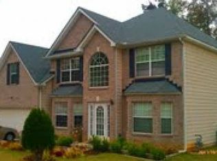 615 Wildboar Ct, Fairburn, GA 30213