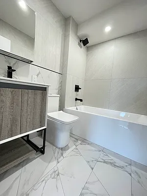 Rented by Artur Gutman, LREB | media 12