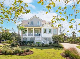 3032 Yachtsman Dr, Mount Pleasant, SC 29466