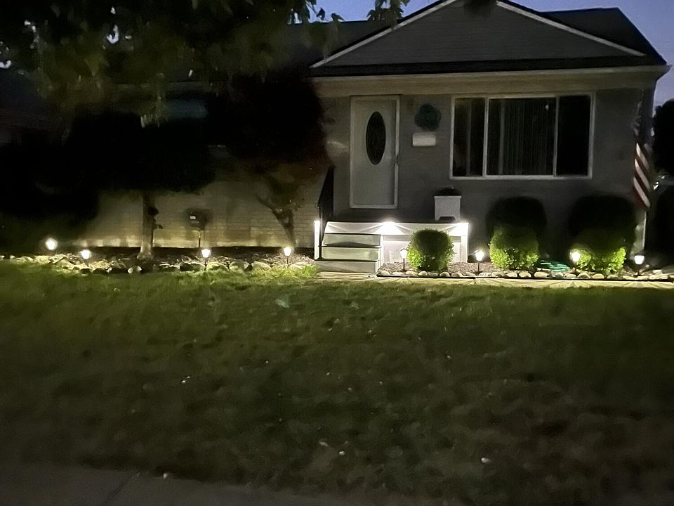 1st image of 24252 Johnston Ave