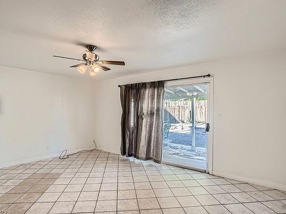 3rd image of 6124 Edgewood Cir