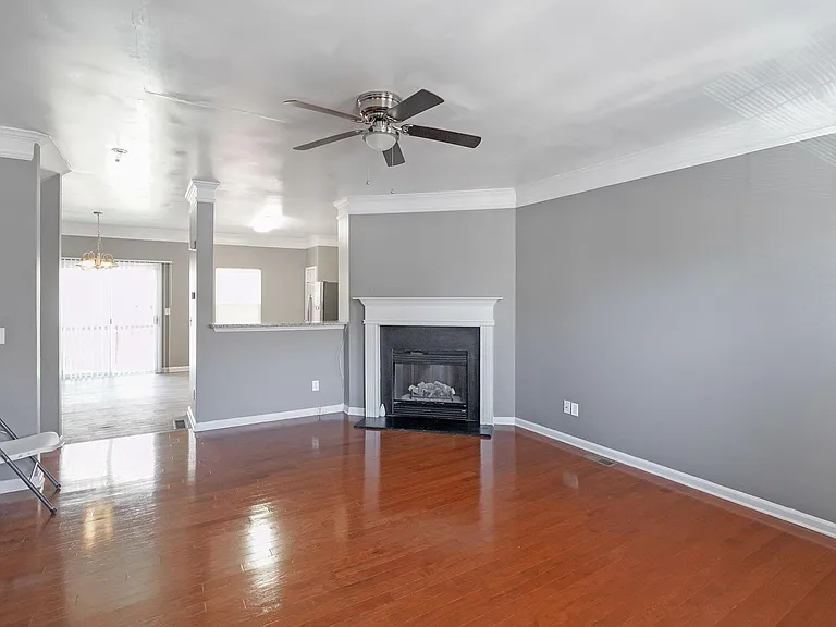 2217 Landing Walk Dr — Photo 8
