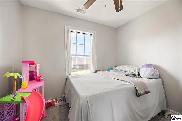 113 Graystone Court - 1 — Photo 3