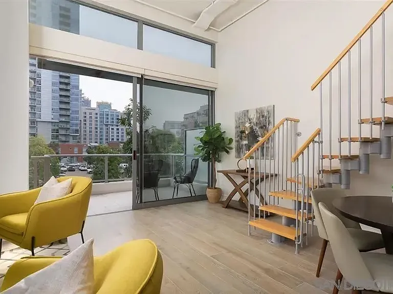 575 6th Ave #214 — Photo 2