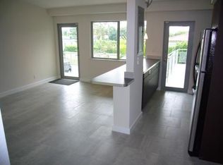 6835 Rue Versailles APT 102, Miami Beach, FL 33141