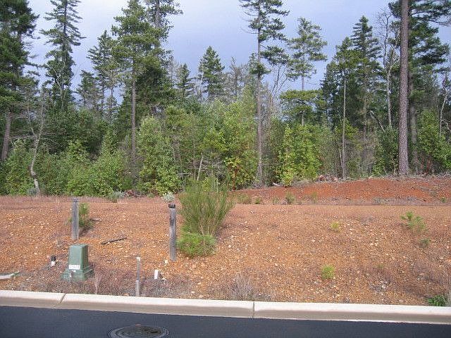 2nd image of 329 Cedar Ridge Dr