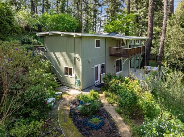 16 Ivy Lane, Woodacre, CA 94973