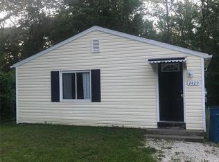 2429 Dewalt Acres Dr, Festus, MO 63028