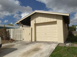 8633 Pluto Ter, West Palm Beach, FL 33403