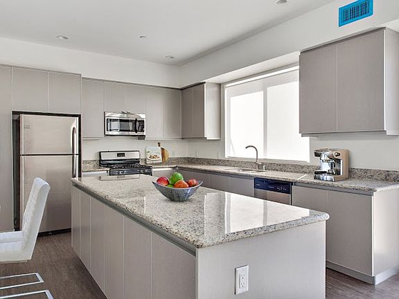 3rd image of 610 Levering Ave APT 304