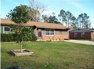 6597 College Dr, Milton, FL 32570