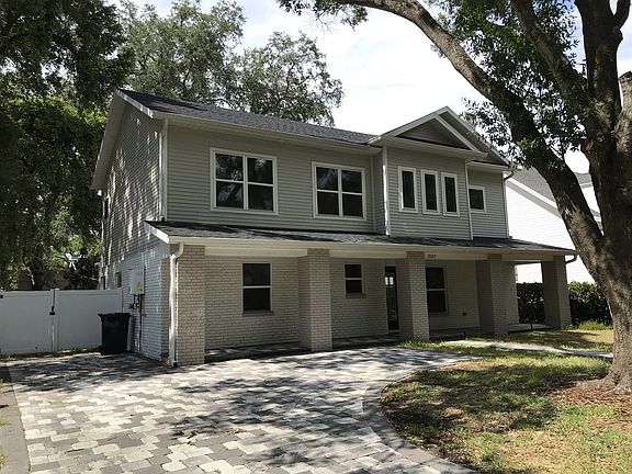 3rd image of 3107 W Watrous Ave
