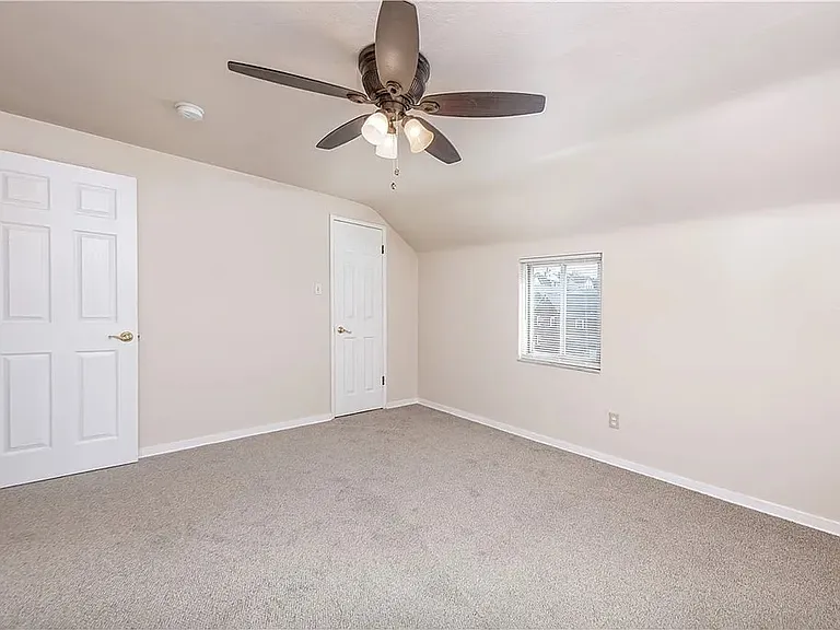 12 Wenzell Pl — Photo 18