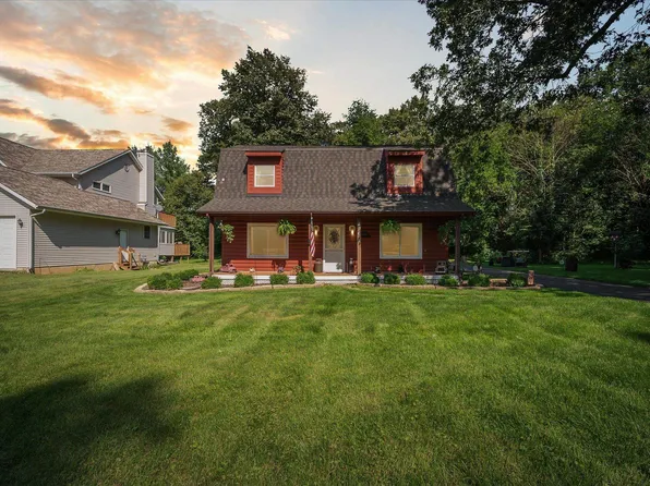 496 Corkhill Ct, Davis, IL 61019