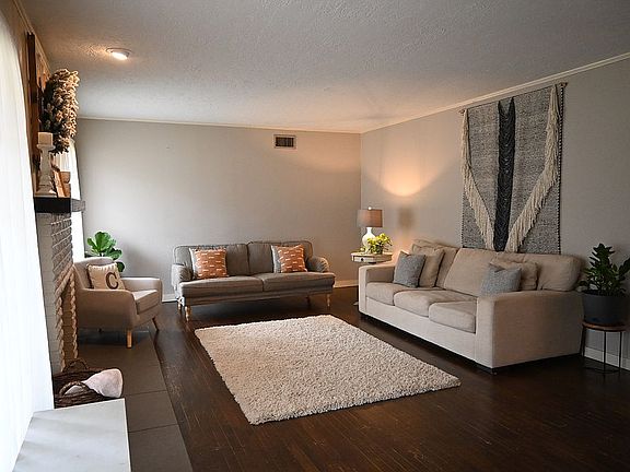 Formal living room