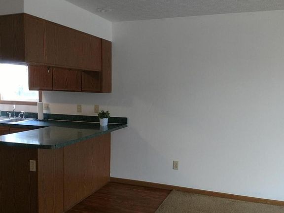 5th image of 1107 Sheffield Blvd