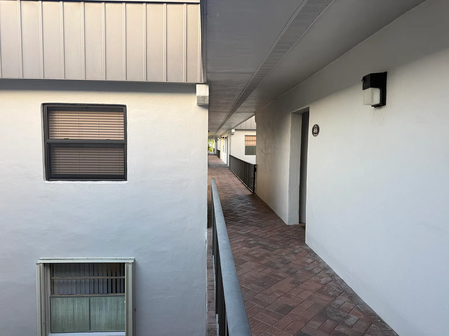 1 bed, 1.5 bath, 795 sqft, $1,450 — Photo 2