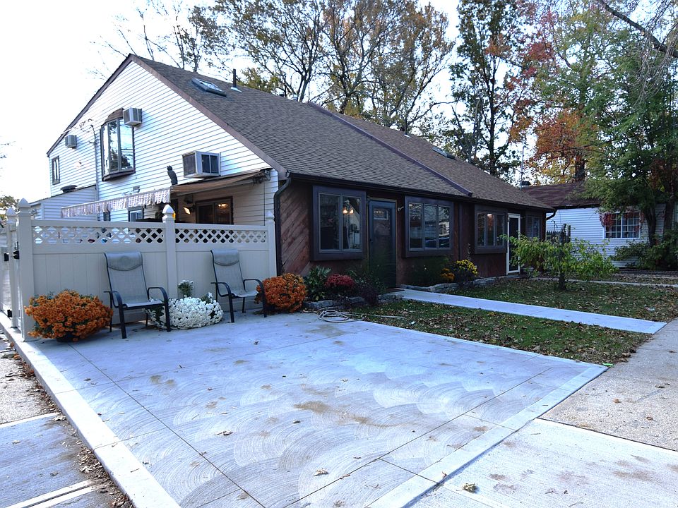 1st image of 348 Cleveland Ave
