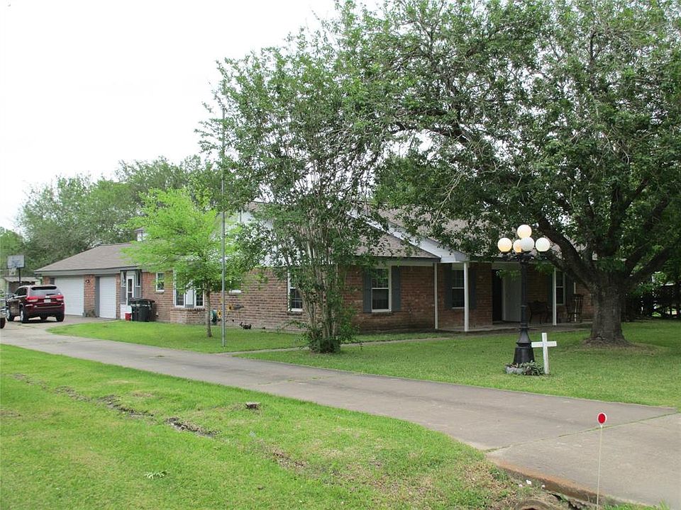 1st image of 3807 Avenue G 1/2