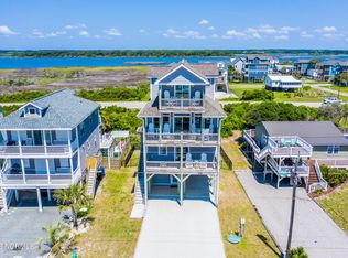 179 Topsail Rd, North Topsail Beach, NC 28460