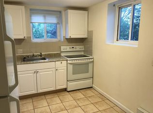 20 Coolidge Hill Rd APT 2, Watertown, MA 02472