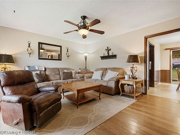 2nd image of 1405 N 26th St