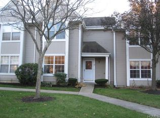 124 Creekside Cir, Spring Valley, NY 10977