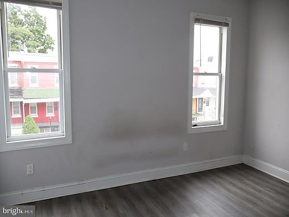 5th image of 46 N 59th St