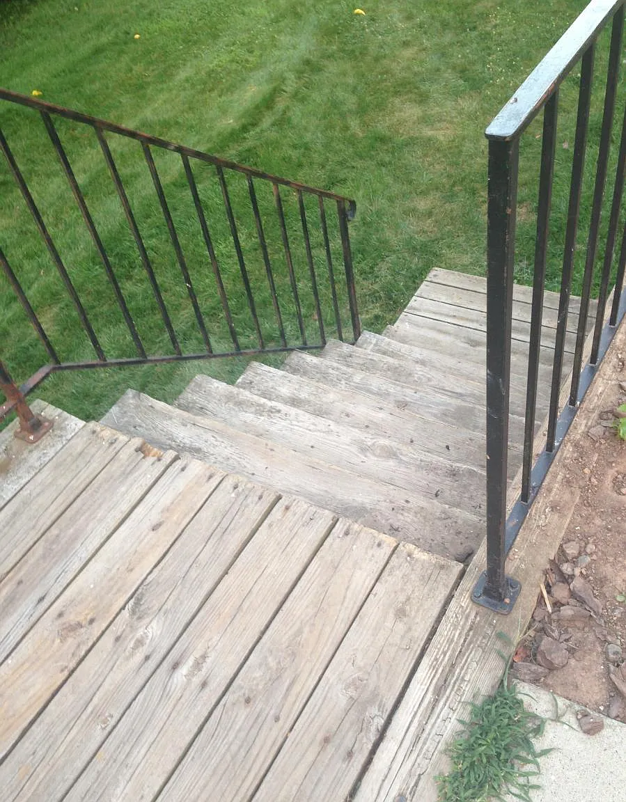 1052 Trevino Lane — Photo 3