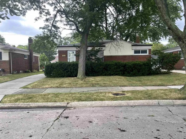 20206 Sunnyside St, Saint Clair Shores, MI 48080