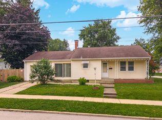 801 Fremont St, Bloomington, IL 61701