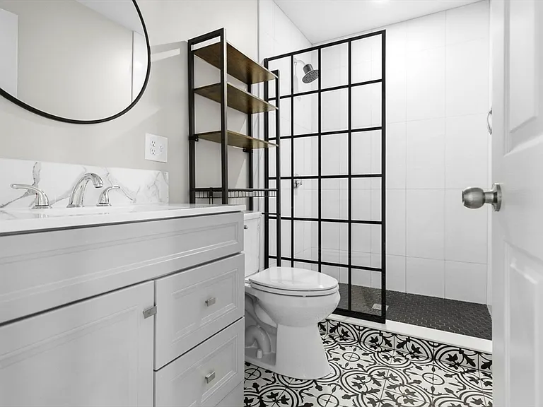 125-127 Arsenal St #2 — Photo 10
