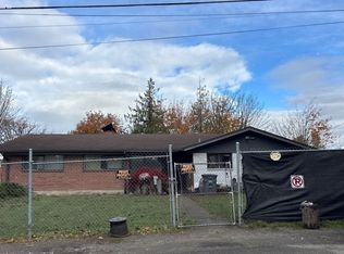 838 S 176th St, Seattle, WA 98148