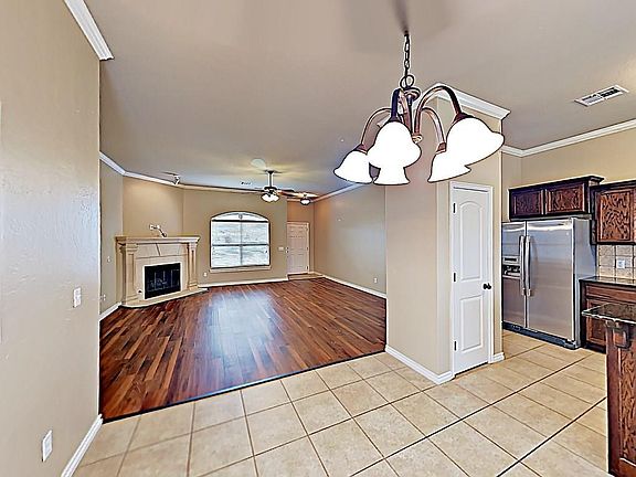 5th image of 1021 Harvest Dr
