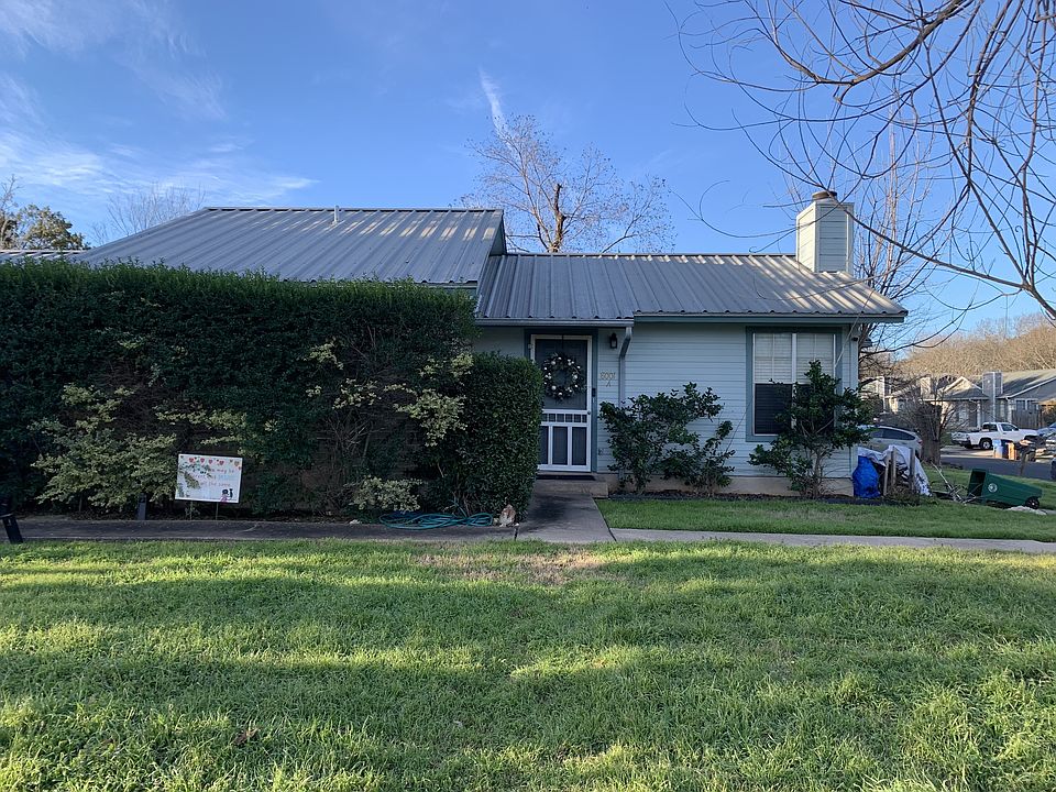 1st image of 8001 Clydesdale Dr #A