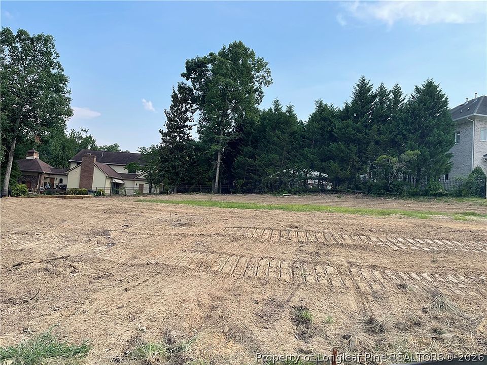 1st image of 233 Forest Creek Dr