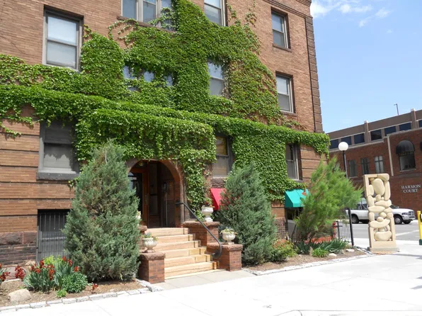 1204 Harmon Pl #4, Minneapolis, MN 55403