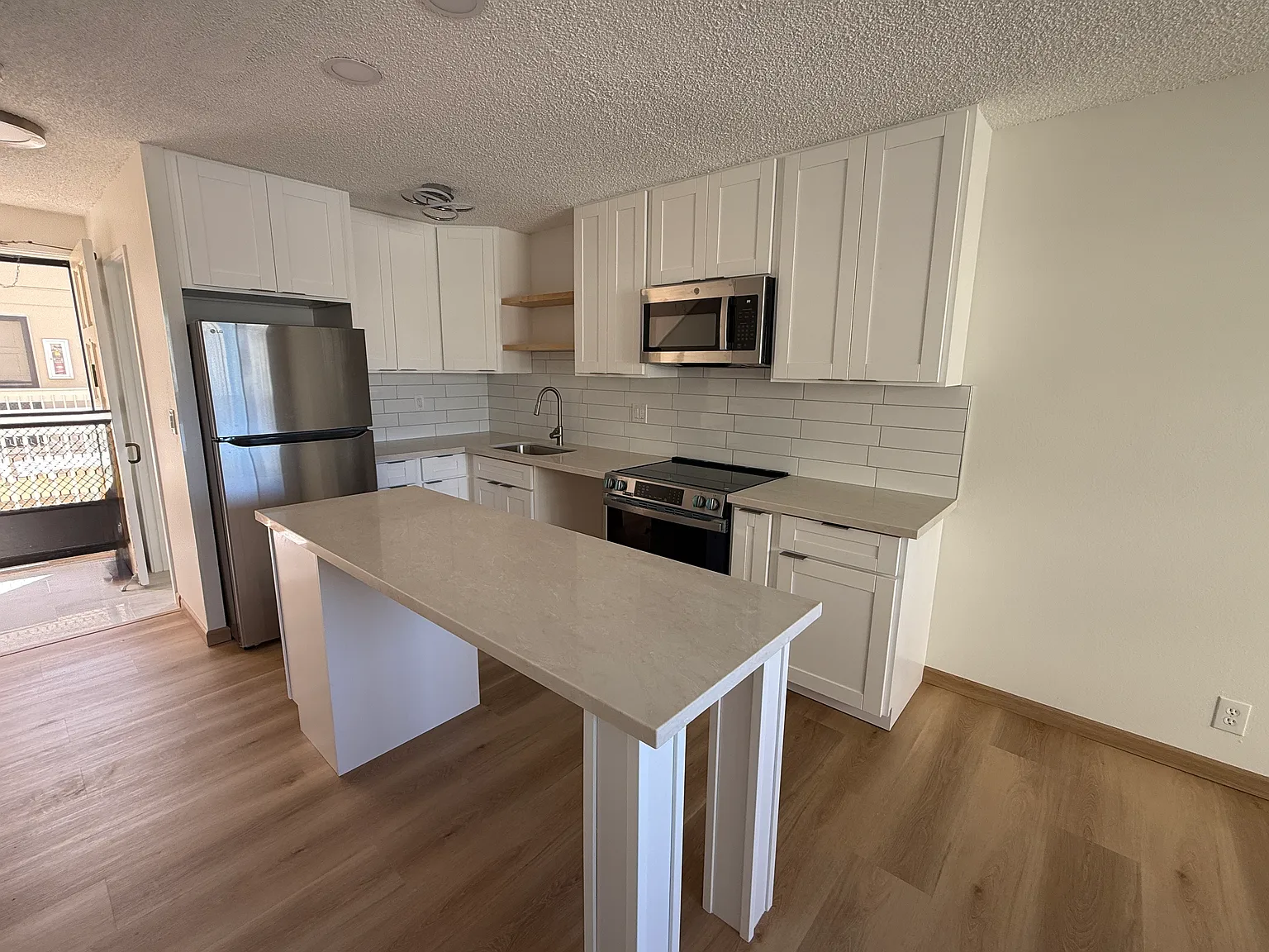 2 bed, 1.5 bath, $3,175 — Photo 1