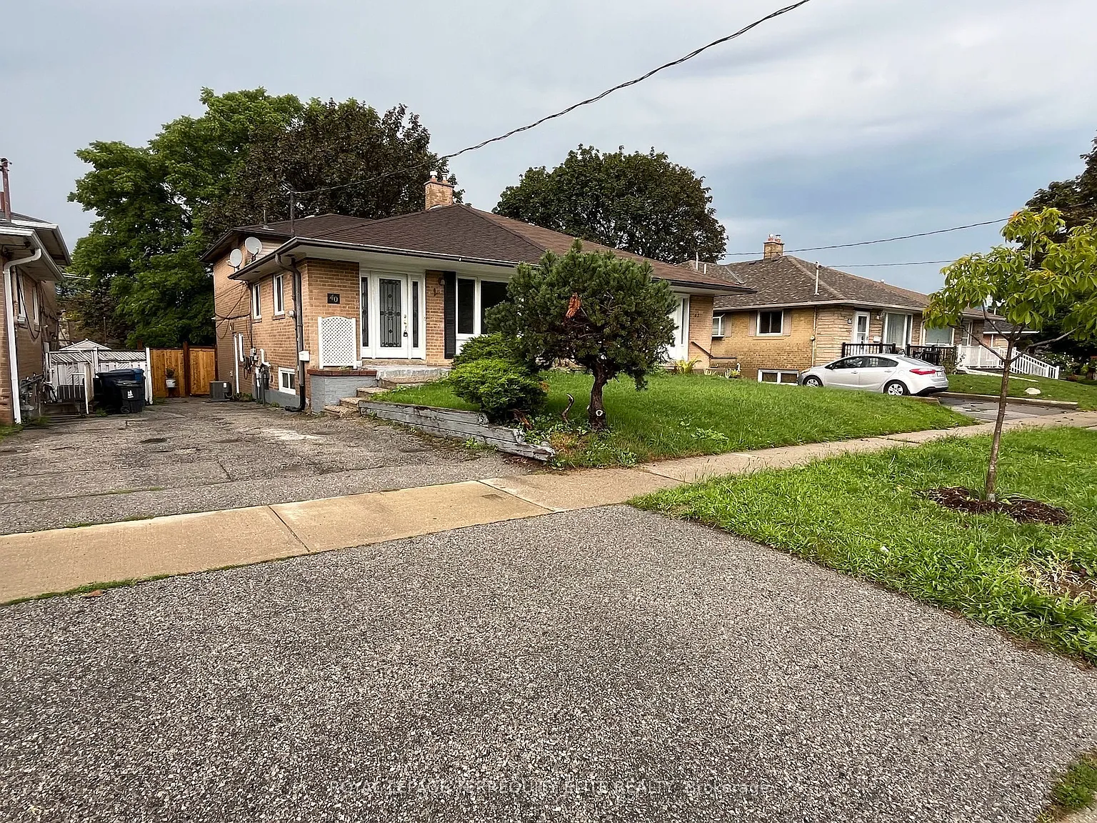 2 bed, $1,900 — Photo 2