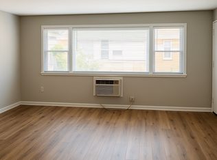 1417 N Broadway Ave, Melrose Park, IL 60160