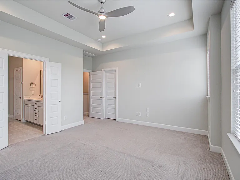 2818 Grand Fountains Dr #B — Photo 18