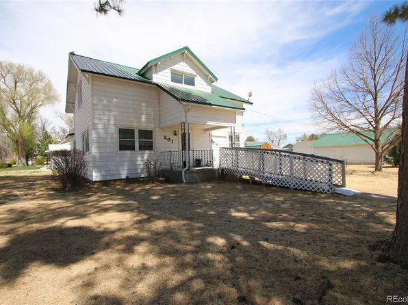 201 E 4th Avenue, Otis, CO 80743