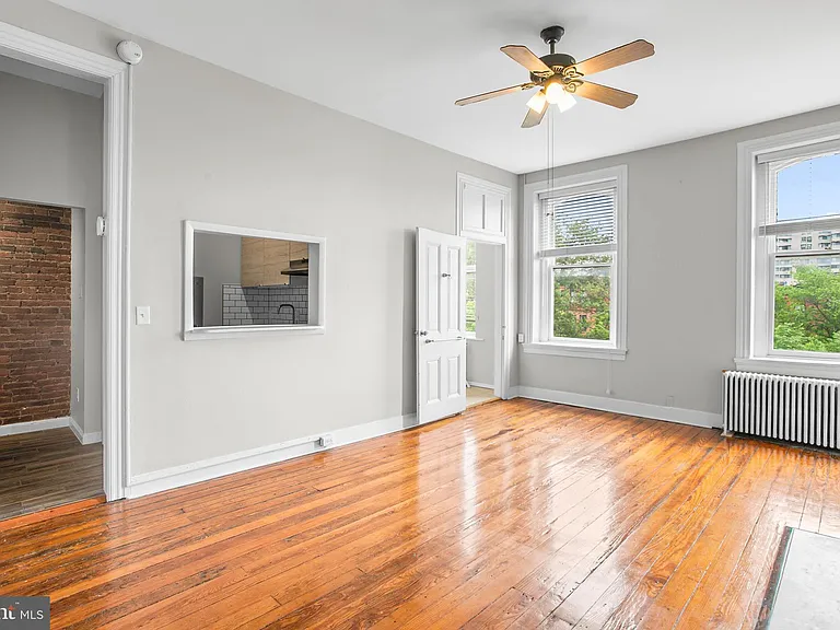 1602 Park Ave #3F — Photo 12