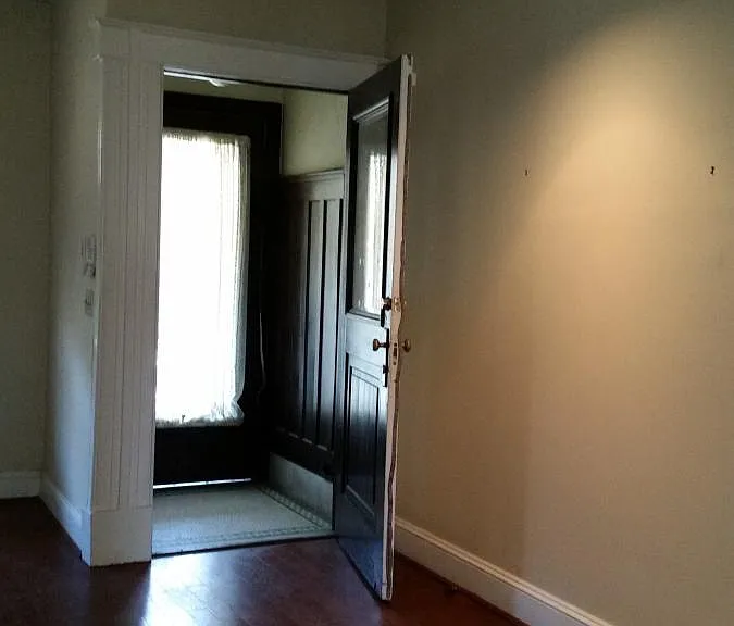 2724 N Calvert St — Photo 3