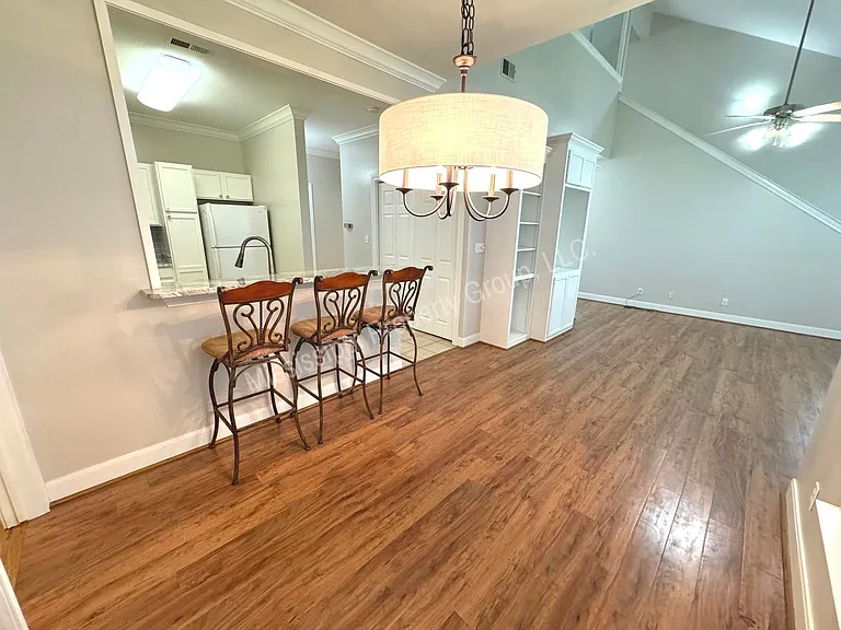 408 Private Road 3097 — Photo 8