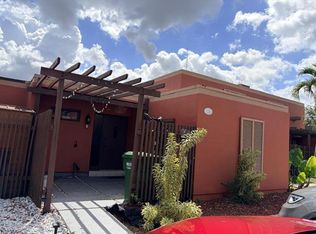 1641 Fairway Rd, Pembroke Pines, FL 33026